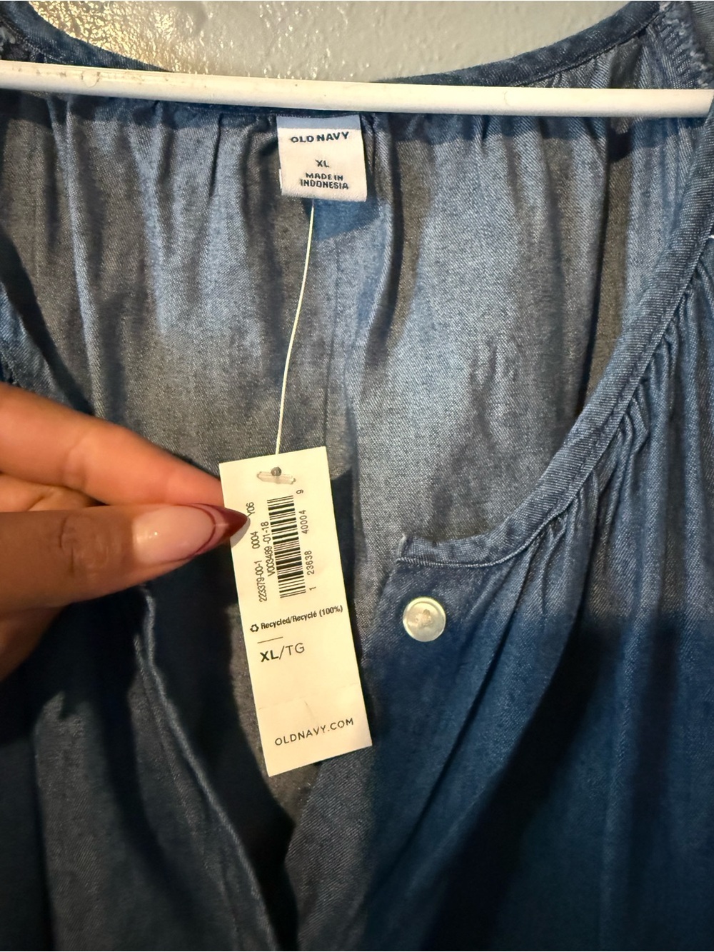 Old Navy Chambray Button-Front Midi Dress in Blue - Picture 5 of 6